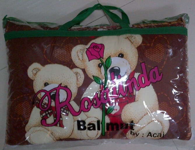 Balmut (Bantal Selimut)