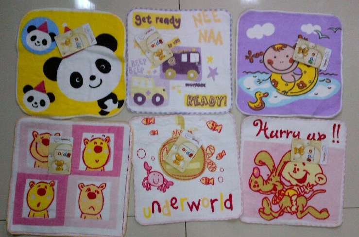 Sapu Tangan Print Pio
